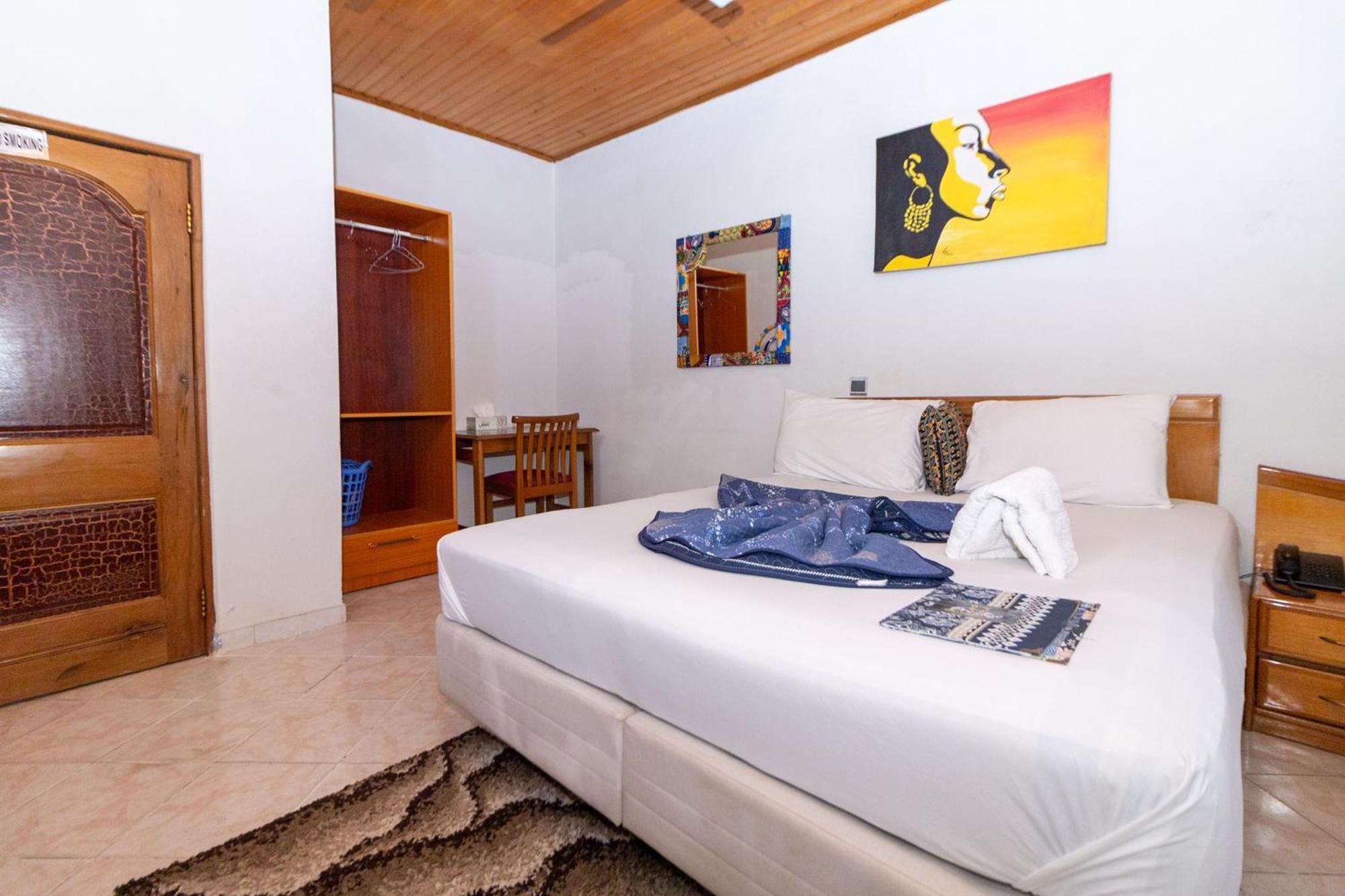 Prestige Guesthouse ,Ksi Kumasi Kültér fotó